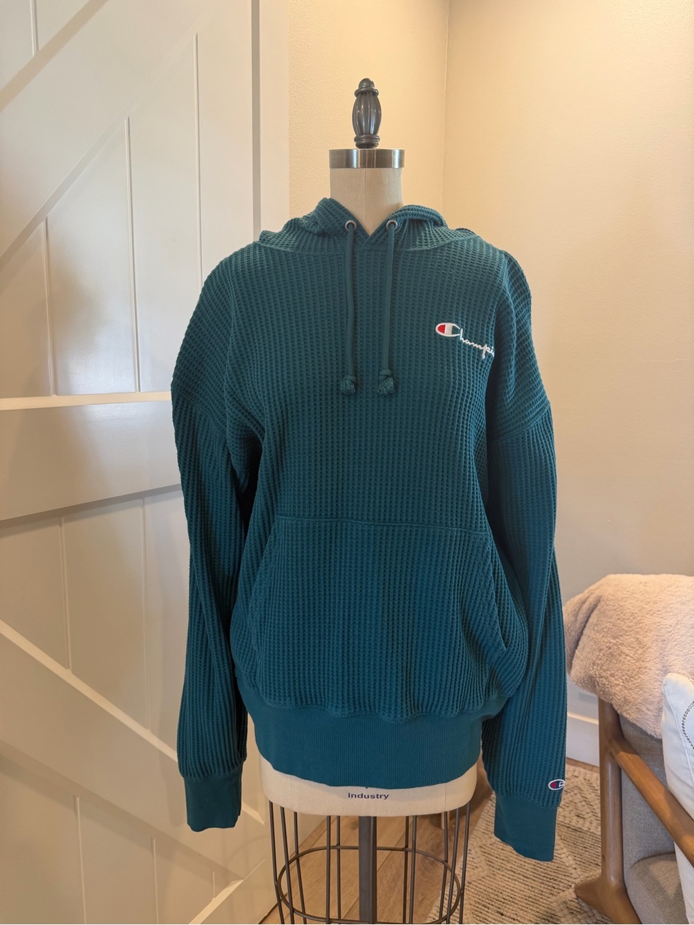 Champion Teal Waffle-Knit Pullover Hoodie with Logo Tag